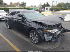 58ADZ1B16MU106877 2021 LEXUS ES