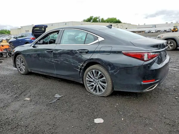 58ADZ1B16MU109553 2021 LEXUS ES - Image 2