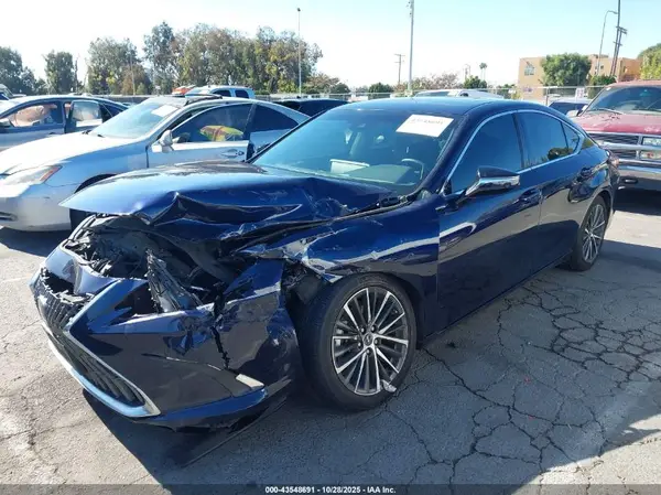 58ADZ1B16PU146123 2023 LEXUS ES - Image 2