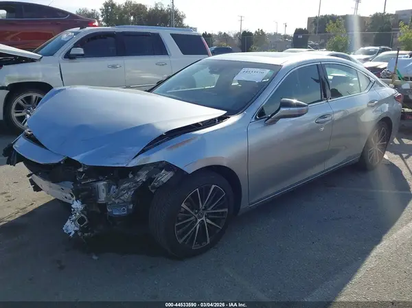 58ADZ1B16PU146154 2023 LEXUS ES - Image 2
