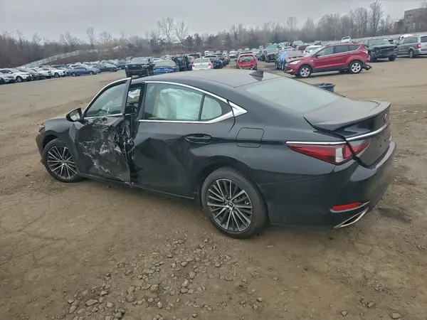 58ADZ1B16PU148065 2023 LEXUS ES - Image 2