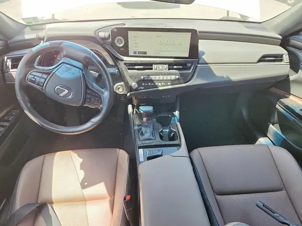 58ADZ1B16PU151497 2023 LEXUS ES - Image 8