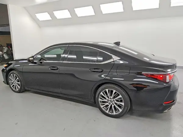 58ADZ1B16RU171803 2024 LEXUS ES - Image 2
