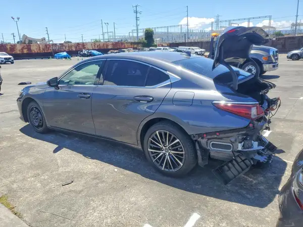 58ADZ1B16RU173681 2024 LEXUS ES - Image 2