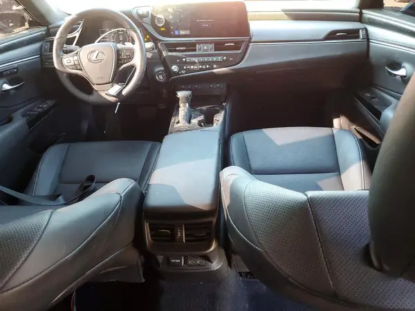 58ADZ1B16RU176905 2024 LEXUS ES - Image 8