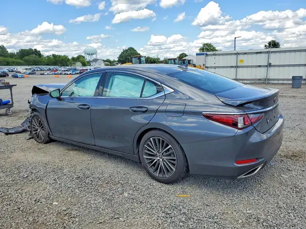 58ADZ1B16SU193872 2025 LEXUS ES - Image 2