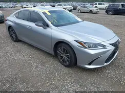 58ADZ1B16SU197808 2025 LEXUS ES