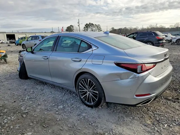 58ADZ1B16SU198750 2025 LEXUS ES - Image 2