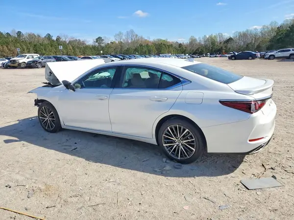 58ADZ1B16SU214235 2025 LEXUS ES - Image 2