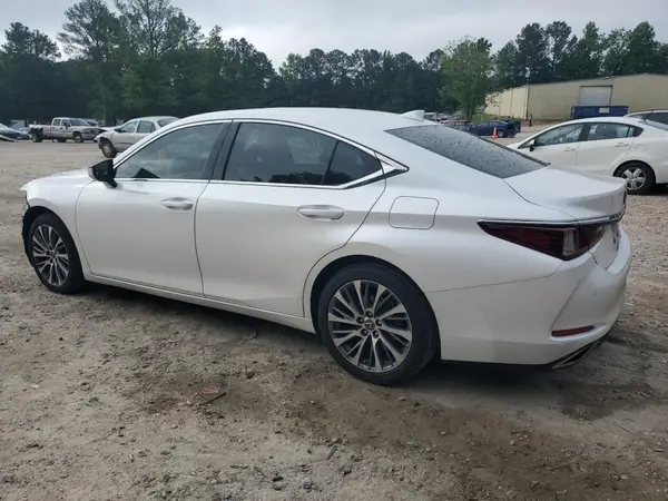 58ADZ1B17LU054965 2020 LEXUS ES - Image 2