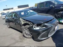 58ADZ1B17LU060782 2020 LEXUS ES