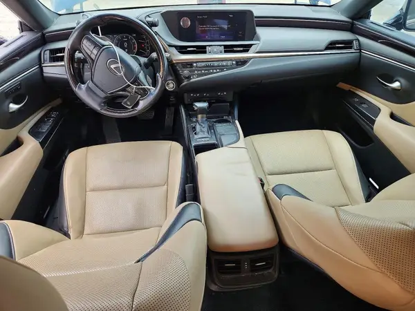 58ADZ1B17LU067862 2020 LEXUS ES - Image 8