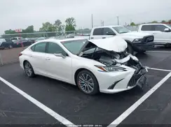 58ADZ1B17LU074181 2020 LEXUS ES