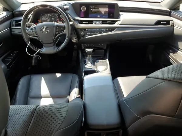 58ADZ1B17LU077694 2020 LEXUS ES - Image 8