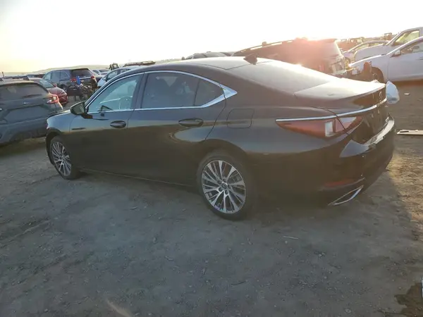 58ADZ1B17LU080949 2020 LEXUS ES - Image 2