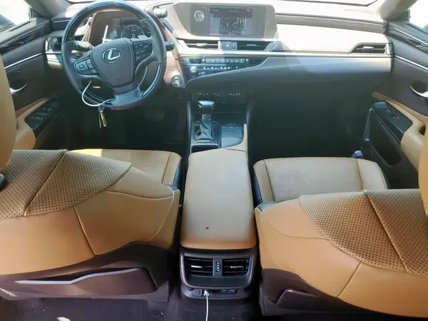 58ADZ1B17MU082668 2021 LEXUS ES - Image 8
