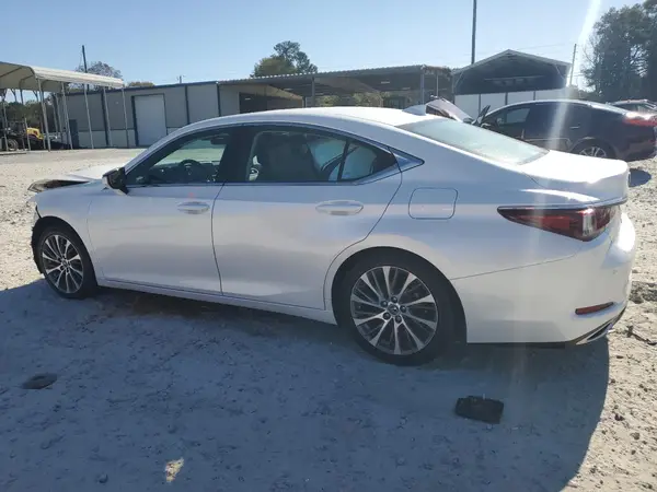 58ADZ1B17MU102501 2021 LEXUS ES - Image 2