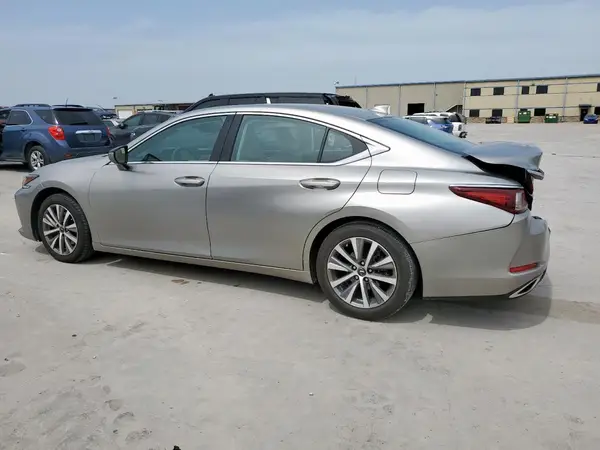 58ADZ1B17MU106483 2021 LEXUS ES - Image 2