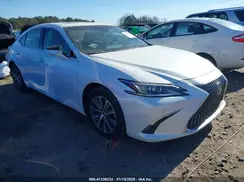 58ADZ1B17MU108637 2021 LEXUS ES
