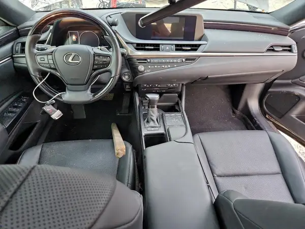 58ADZ1B17MU109044 2021 LEXUS ES - Image 8