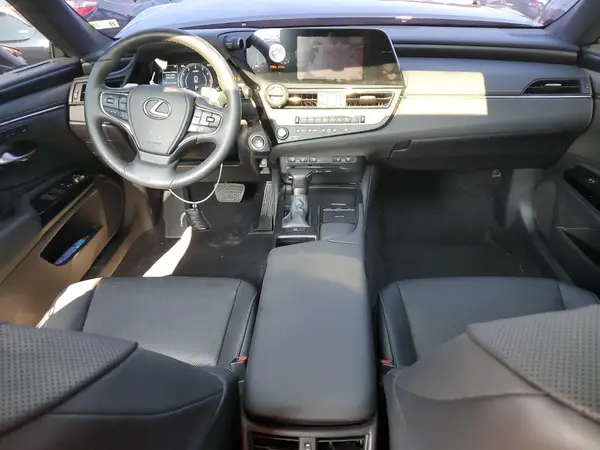58ADZ1B17NU133412 2022 LEXUS ES - Image 8