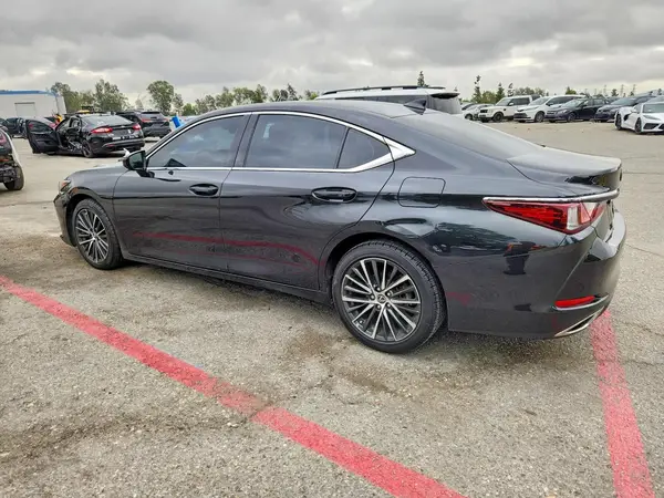 58ADZ1B17PU145773 2023 LEXUS ES - Image 2