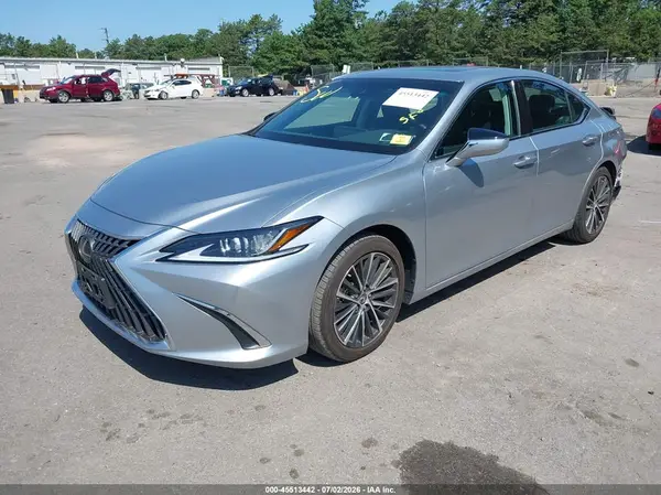 58ADZ1B17PU160287 2023 LEXUS ES - Image 2
