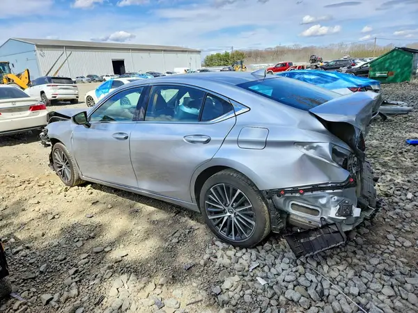 58ADZ1B17RU165783 2024 LEXUS ES - Image 2