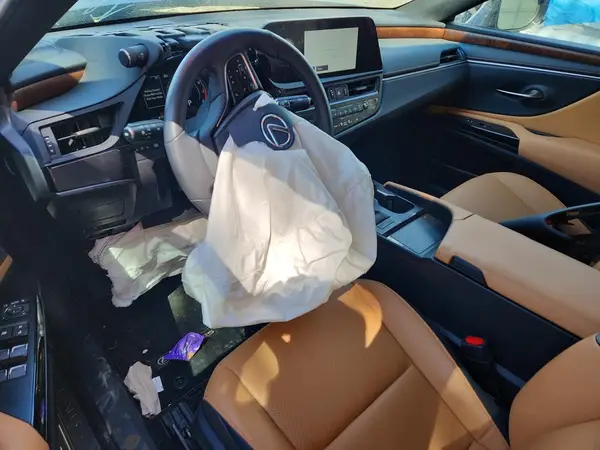 58ADZ1B17RU165783 2024 LEXUS ES - Image 8