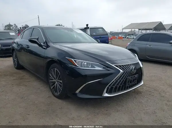 58ADZ1B17RU169946 2024 LEXUS ES - Image 1