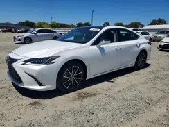58ADZ1B17SU189880 2025 LEXUS ES