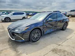 58ADZ1B17SU193685 2025 LEXUS ES