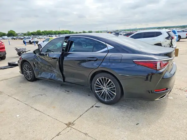 58ADZ1B17SU193685 2025 LEXUS ES - Image 2