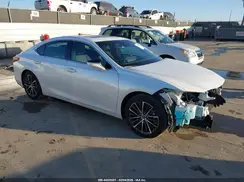 58ADZ1B17SU193900 2025 LEXUS ES