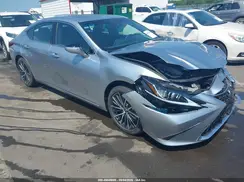 58ADZ1B17SU207715 2025 LEXUS ES