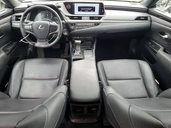 58ADZ1B18LU055140 2020 LEXUS ES - Image 8