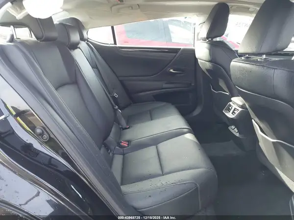 58ADZ1B18LU064503 2020 LEXUS ES - Image 8