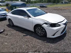 58ADZ1B18LU067563 2020 LEXUS ES