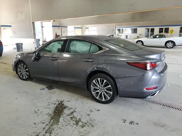 58ADZ1B18LU076392 2020 LEXUS ES - Image 2