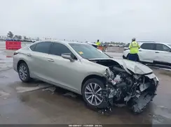58ADZ1B18LU079373 2020 LEXUS ES