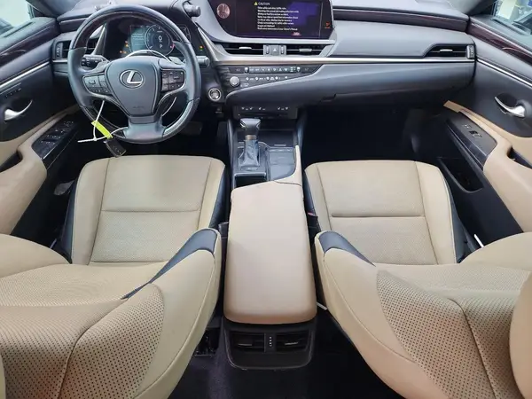 58ADZ1B18MU089340 2021 LEXUS ES - Image 8