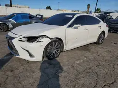58ADZ1B18MU105813 2021 LEXUS ES