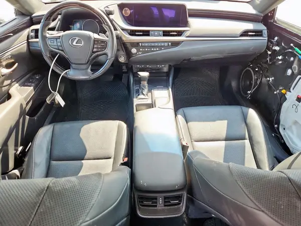 58ADZ1B18MU110283 2021 LEXUS ES - Image 8