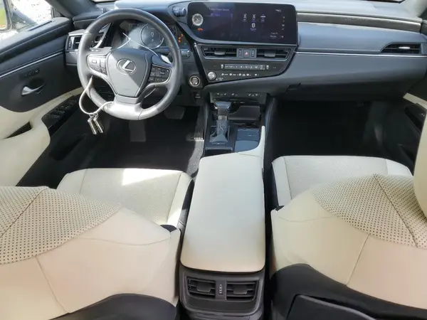 58ADZ1B18NU113086 2022 LEXUS ES - Image 8