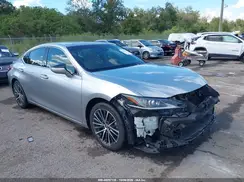 58ADZ1B18NU117624 2022 LEXUS ES