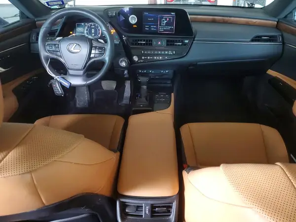 58ADZ1B18NU127604 2022 LEXUS ES - Image 8