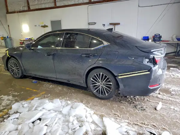 58ADZ1B18NU138750 2022 LEXUS ES - Image 2