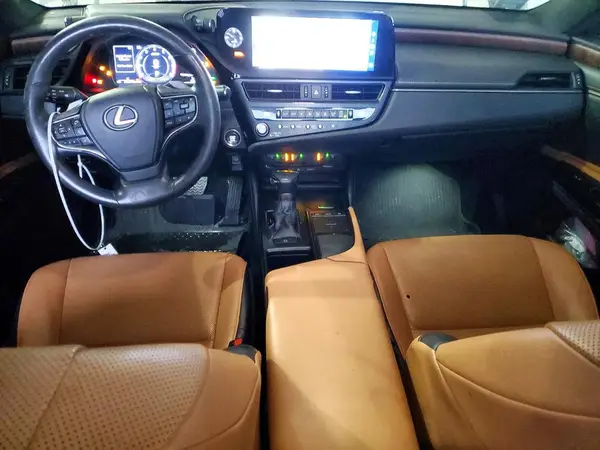 58ADZ1B18NU138750 2022 LEXUS ES - Image 8