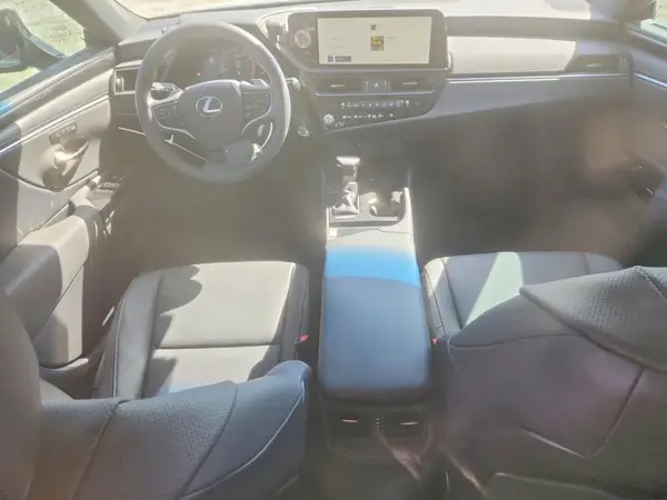 58ADZ1B18PU156491 2023 LEXUS ES - Image 8