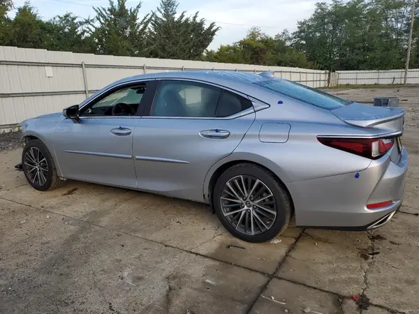 58ADZ1B18PU157012 2023 LEXUS ES - Image 2